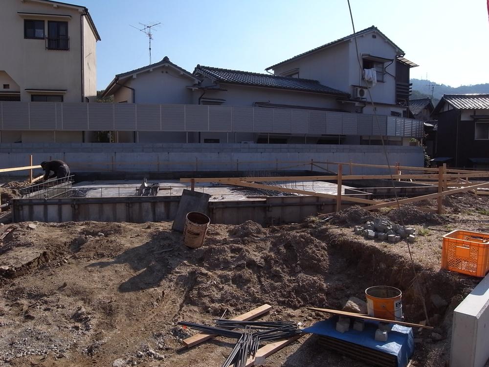 Local appearance photo. Local (10 May 2013) Shooting