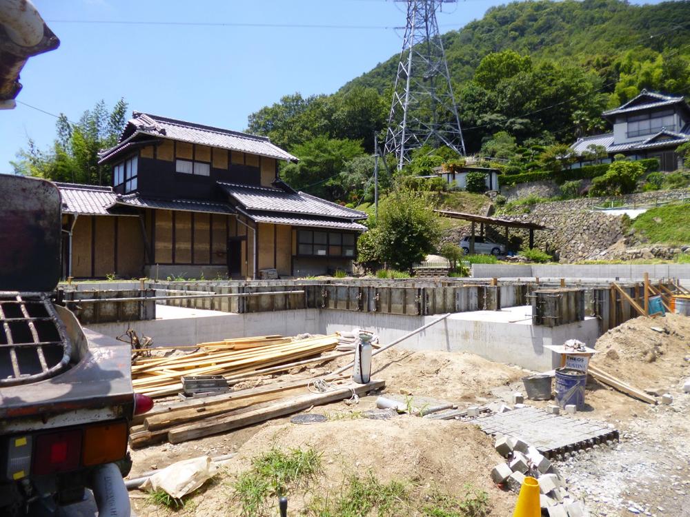 Local appearance photo. (July 2013) Shooting