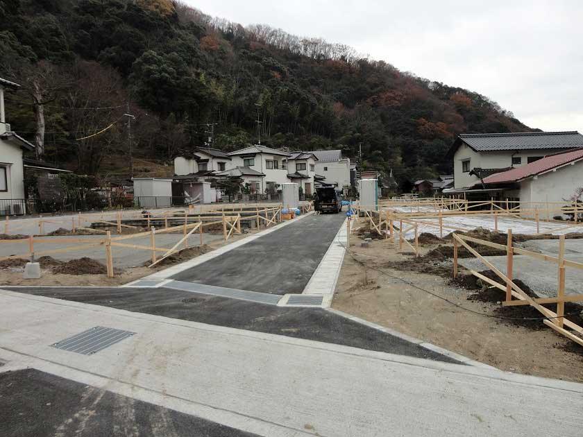 Local photos, including front road