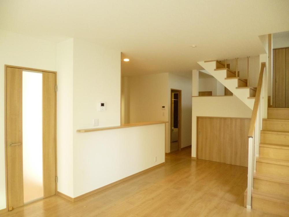 Living. (March 2013) Shooting