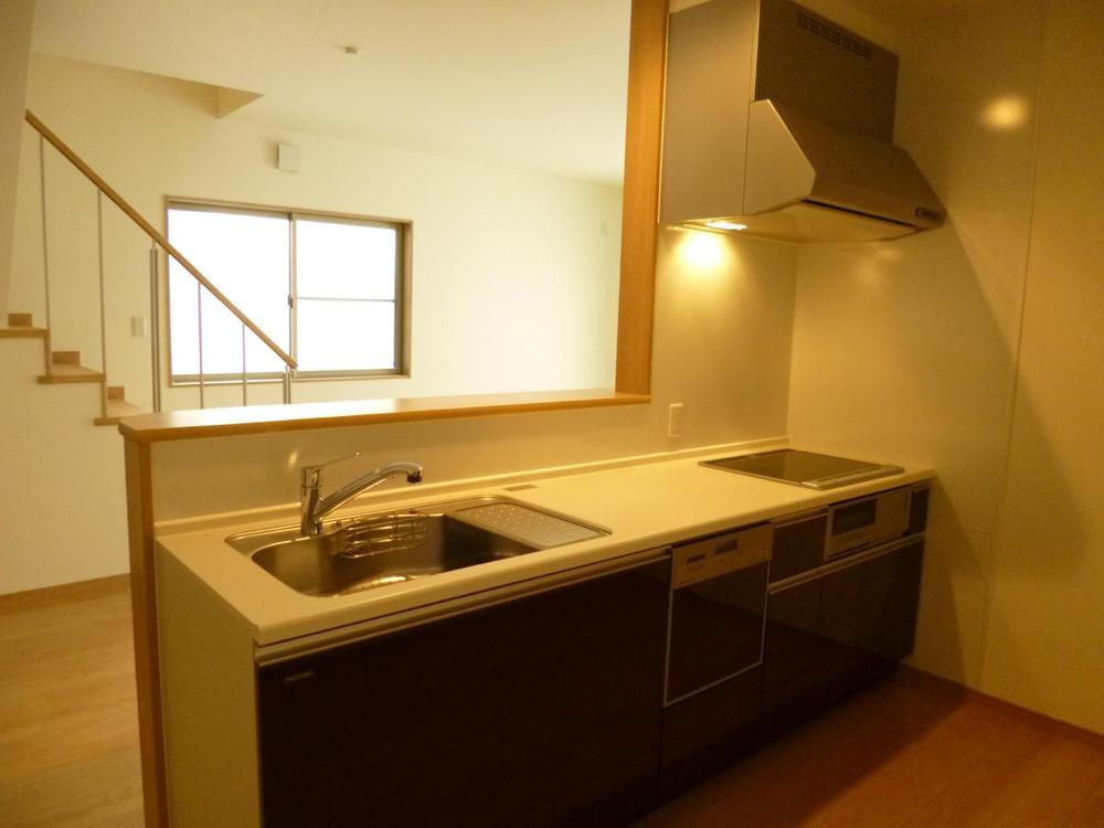 Kitchen. (March 2013) Shooting