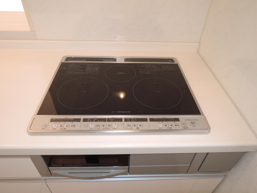 Other introspection. Indoor (11 May 2013) Shooting