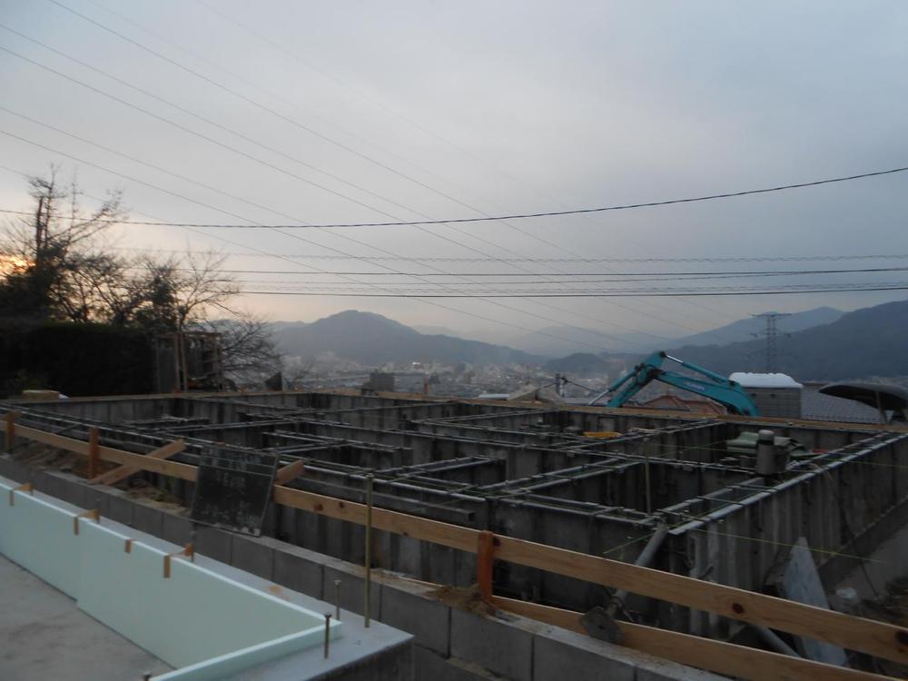 Local appearance photo. Local (12 May 2013) Shooting