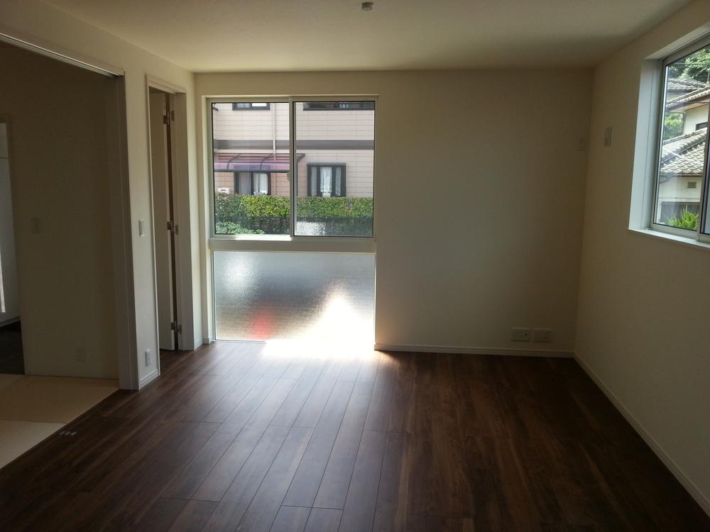 Living. Local (July 2013) Shooting