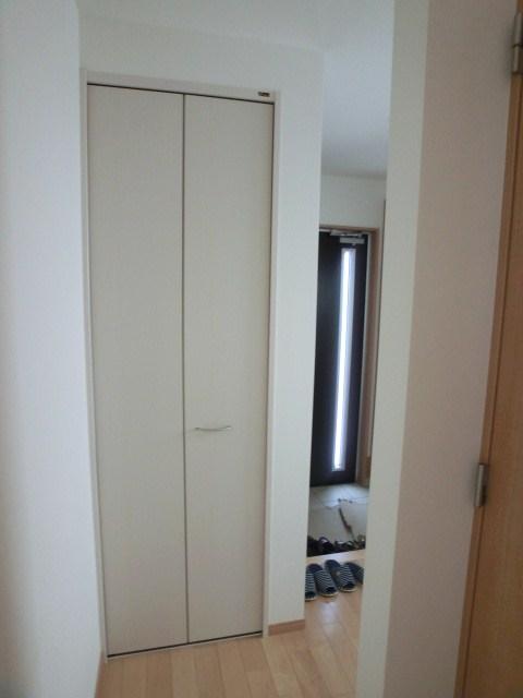 Receipt. Room (August 2013) Shooting