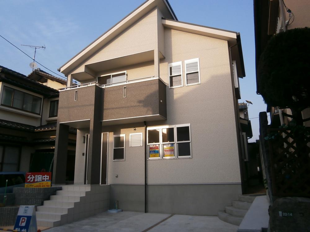 Local appearance photo. Local (May 2013) Shooting