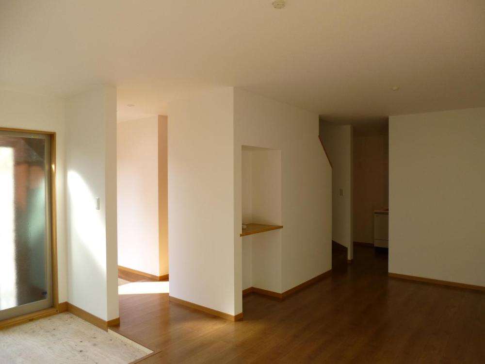 Living. (March 2013) Shooting