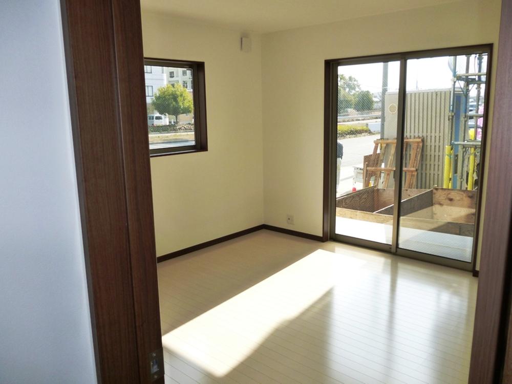 Other introspection. 1 Building 1st floor