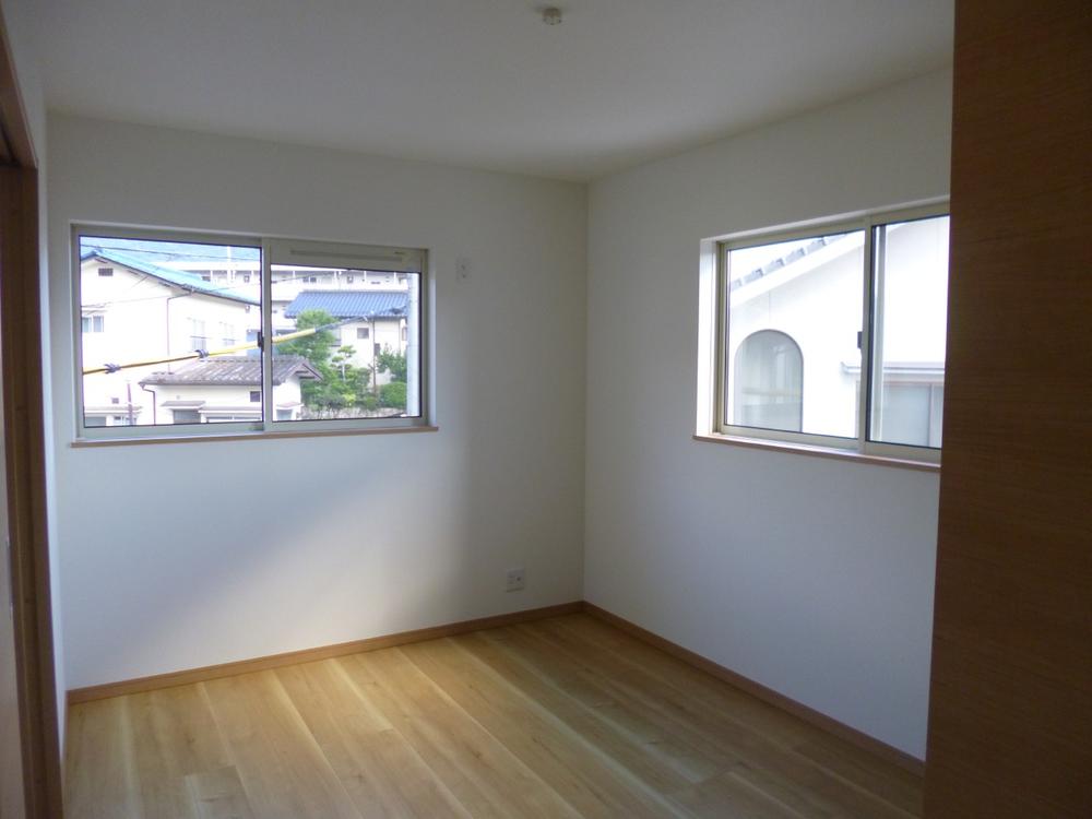 Non-living room. (July 2013) Shooting