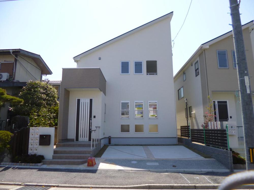 Local appearance photo. Local (March 2013) Shooting