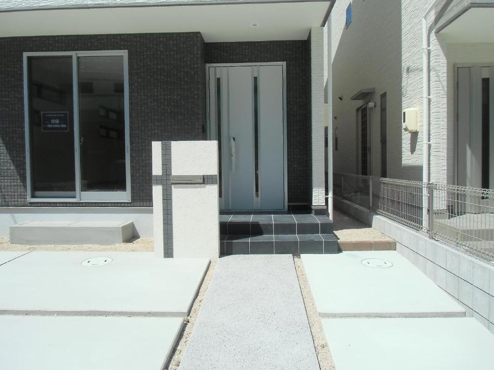 Entrance. Local (September 2012) shooting