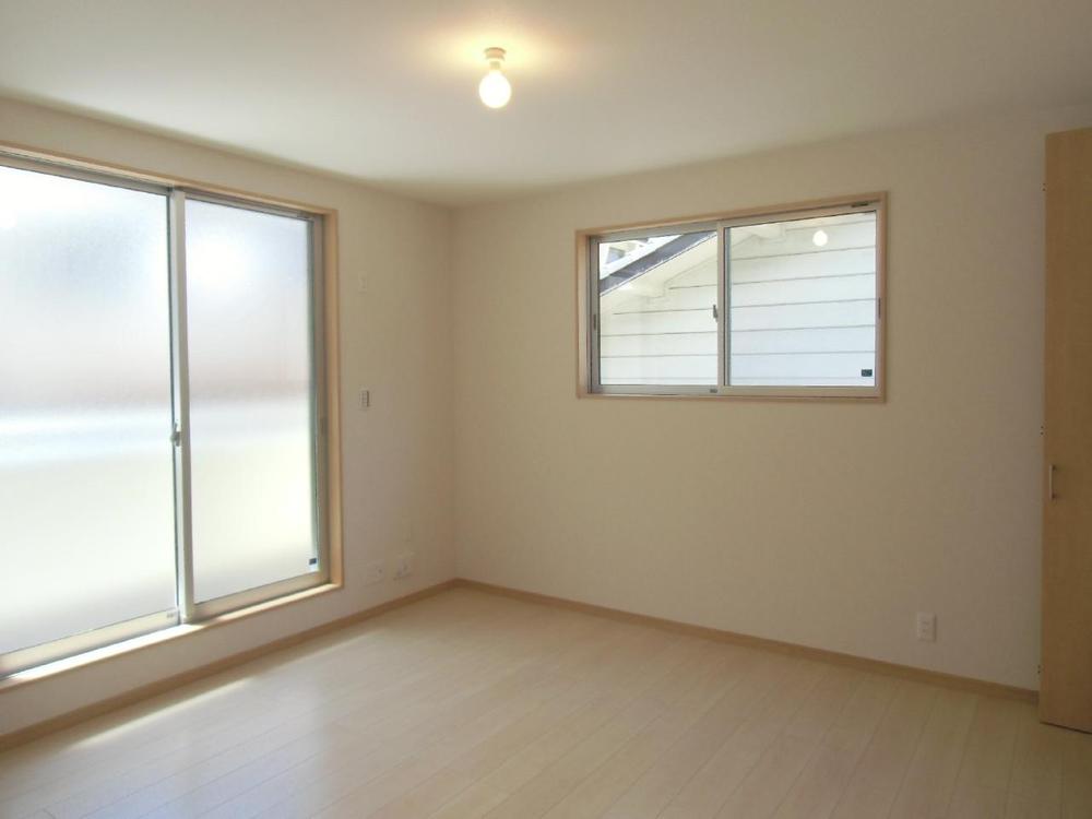 Non-living room. (September 2012) shooting