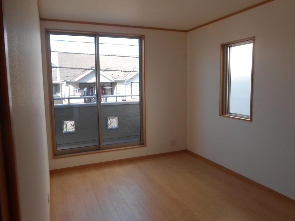 Non-living room. Local (11 May 2013) Shooting