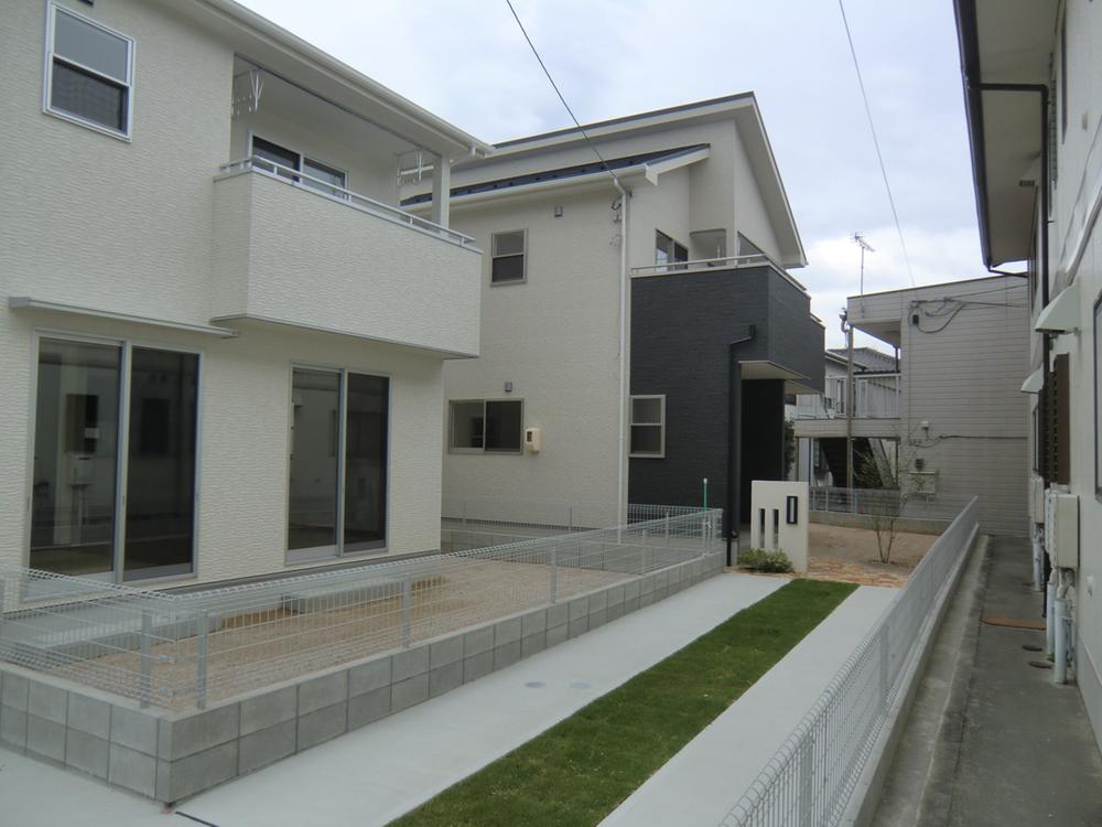 Local appearance photo