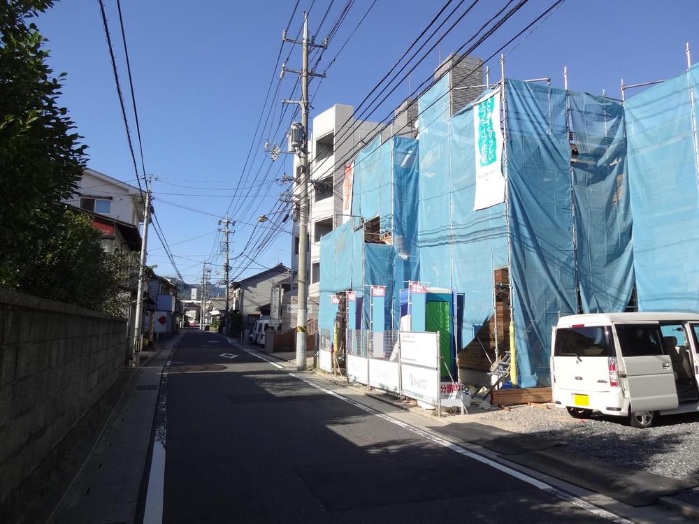 Local photos, including front road. Local (September 2013) Shooting