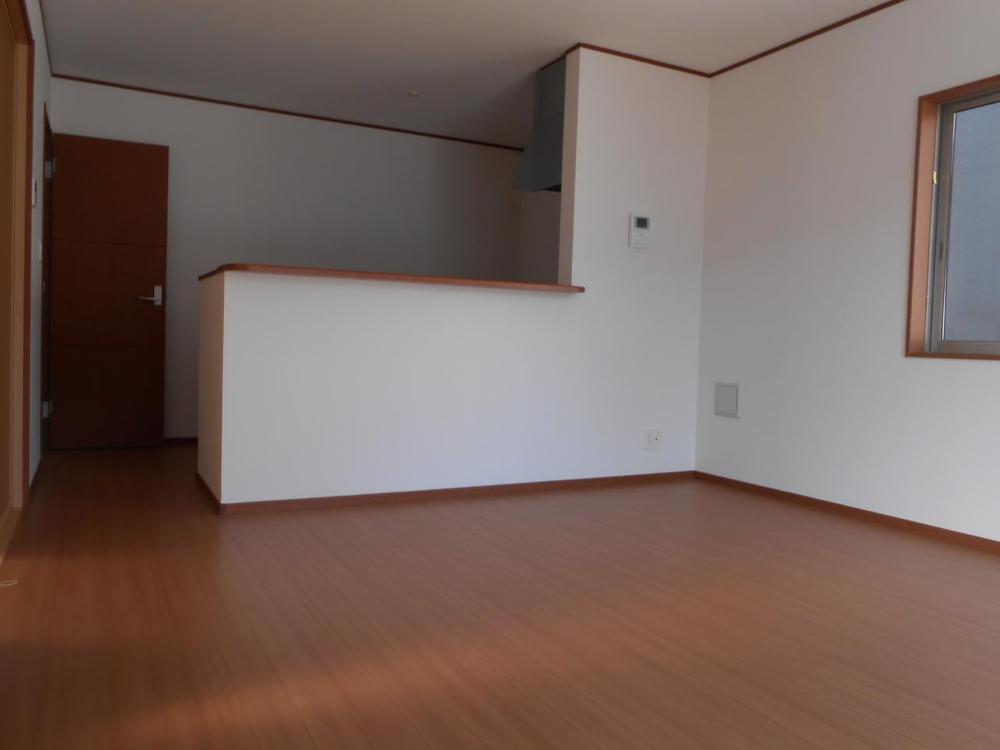 Living. Local (11 May 2013) Shooting