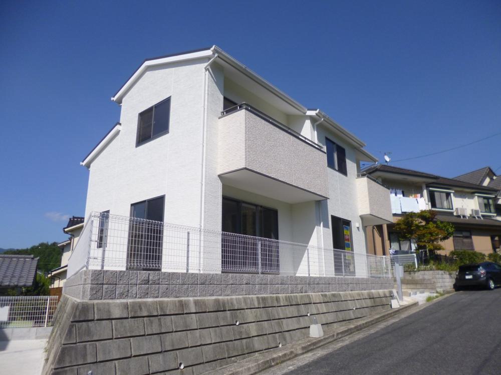 Local appearance photo. Local (March 2013) Shooting