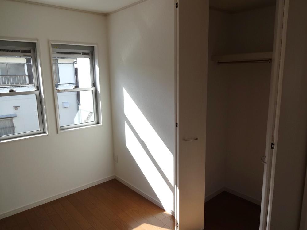 Non-living room. Indoor (September 2013) Shooting