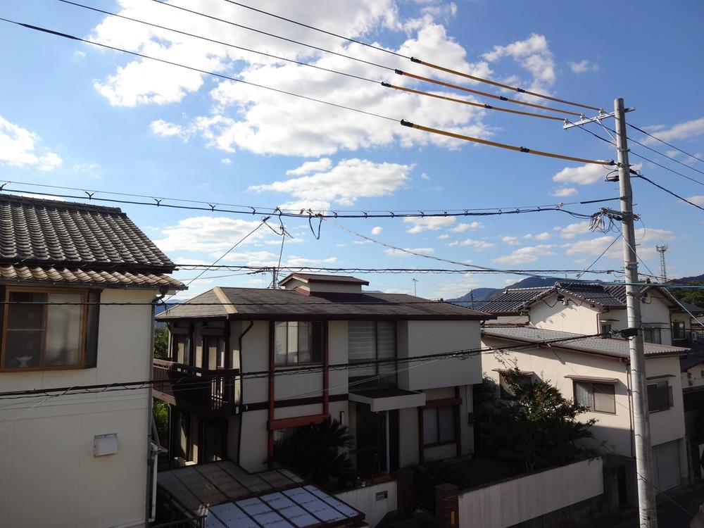 View photos from the dwelling unit. Local (September 2013) Shooting