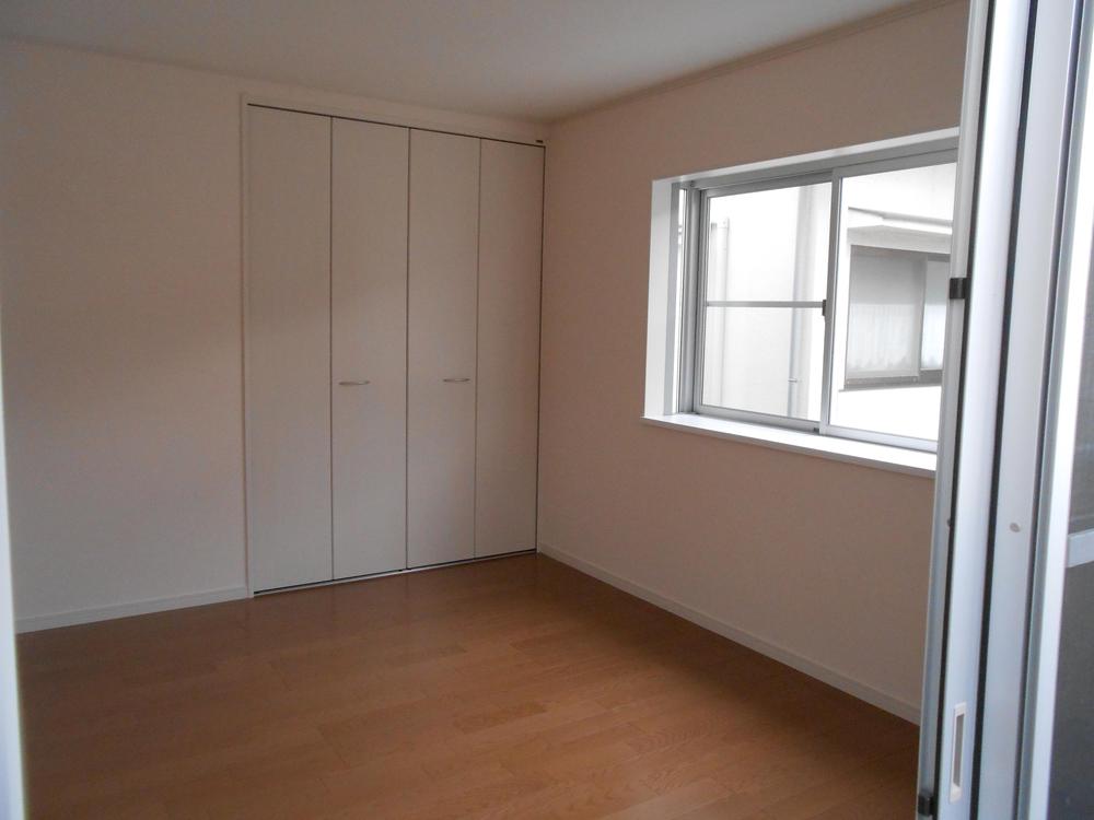 Non-living room. (November 2013) Shooting