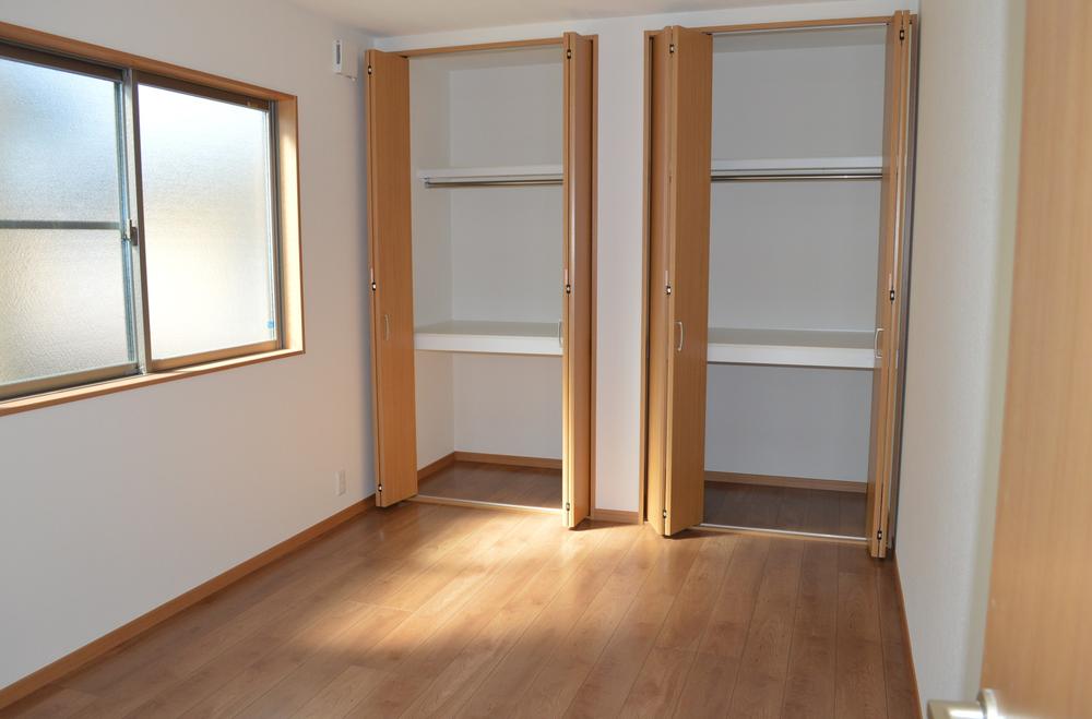 Non-living room. Indoor (September 2013) Shooting