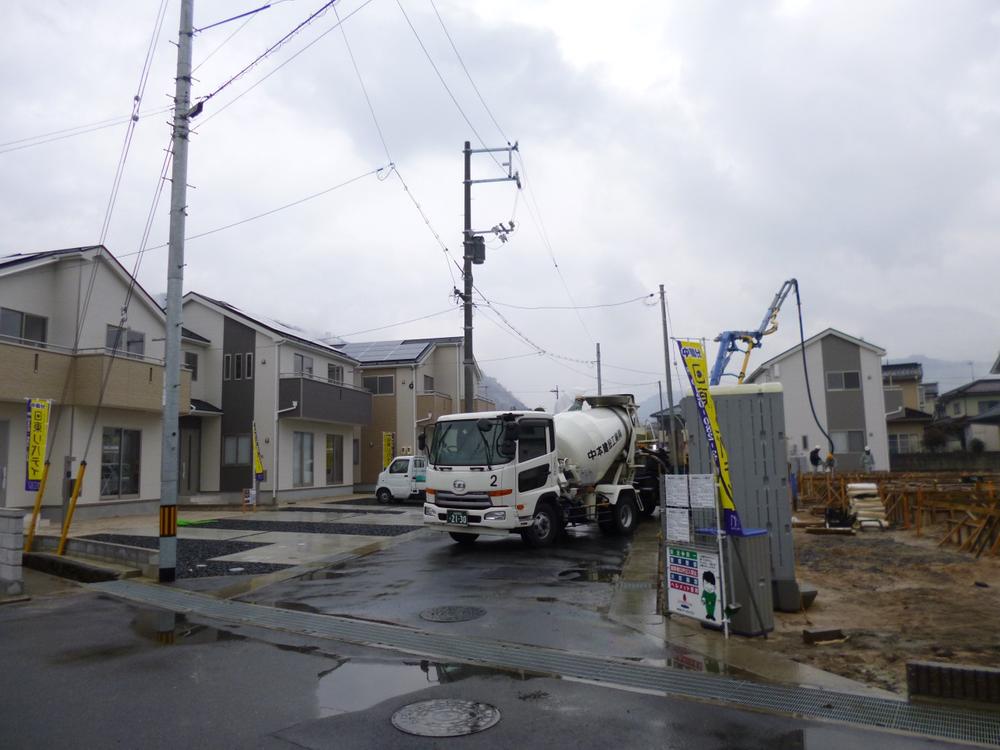 Local photos, including front road