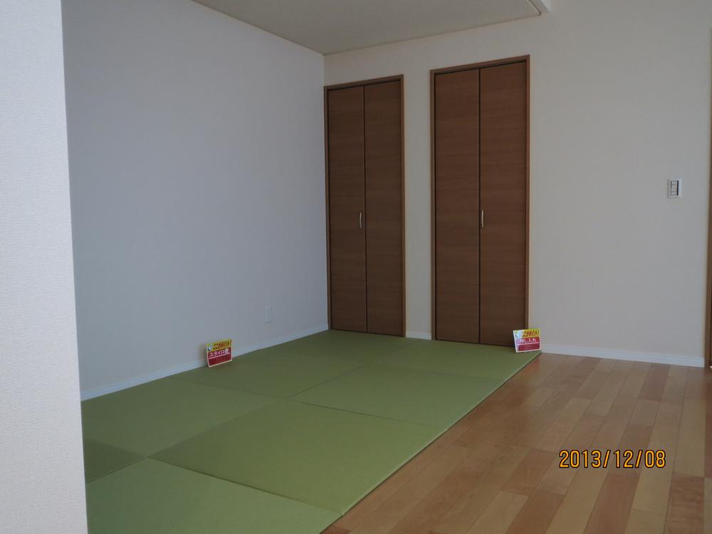 Other introspection. You can use a part of the living room as a tatami corner (4 Pledge), It is the perfect playground for children.