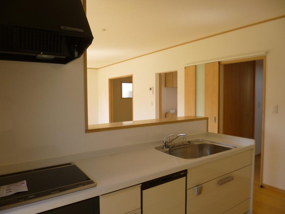 Kitchen. (August 2013) Shooting