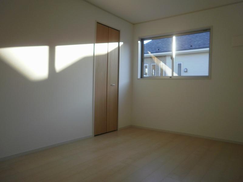 Non-living room. 2F Western-style