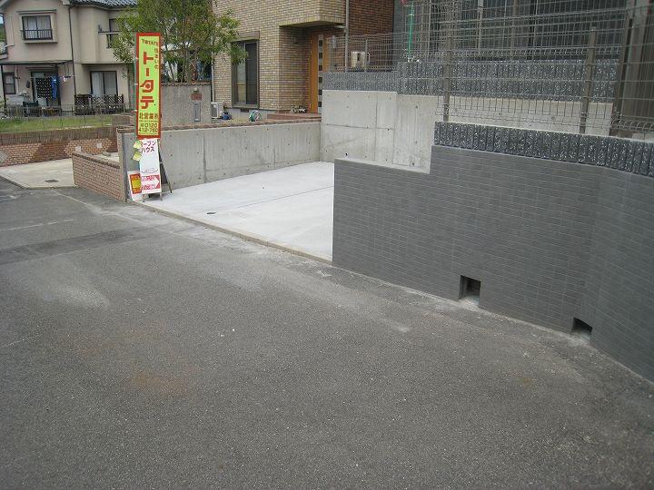 Local photos, including front road