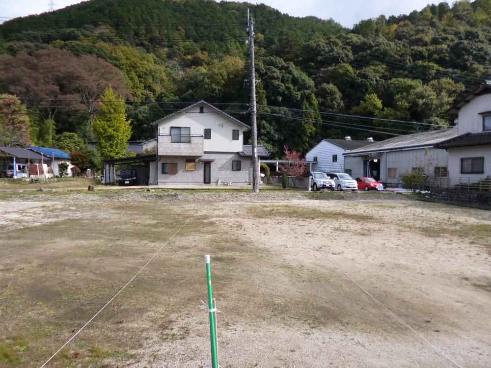 Local appearance photo. Local (11 May 2013) Shooting