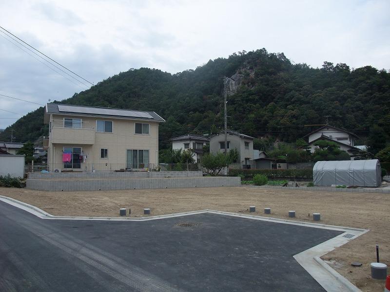 Local appearance photo. Local (10 May 2013) Shooting