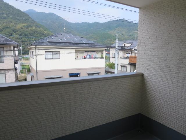 Balcony. Local (September 2013) Shooting