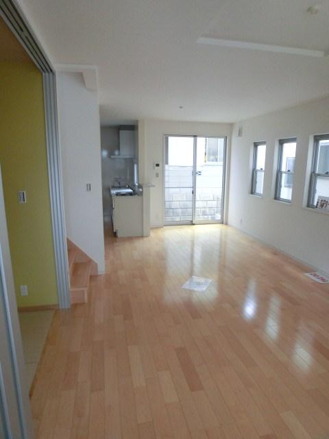 Living. Room (August 2013) Shooting 1st floor LDK20.2. Pledge