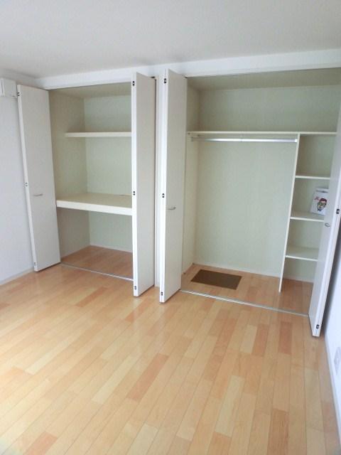 Non-living room. Room (August 2013) Shooting