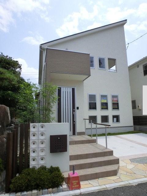 Local appearance photo. Local (August 2013) Shooting