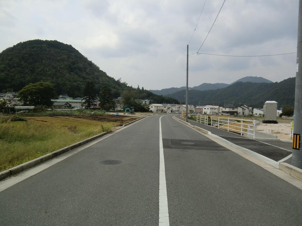 Local photos, including front road