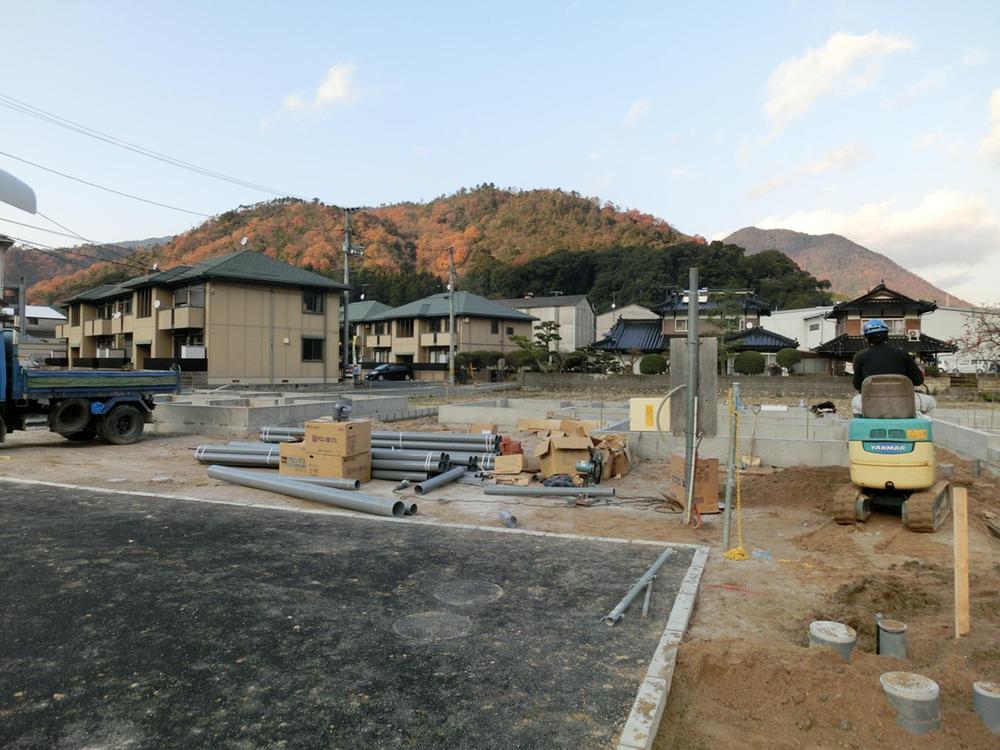 Local appearance photo. Local (12 May 2013) Shooting