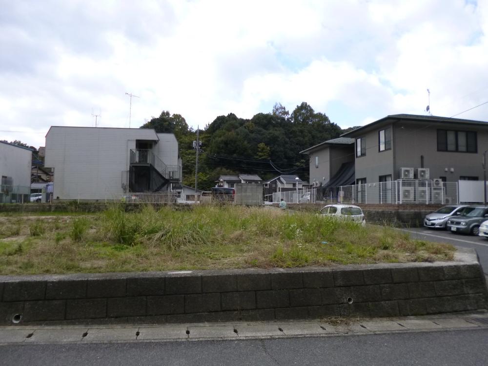 Local appearance photo. Local (11 May 2013) Shooting