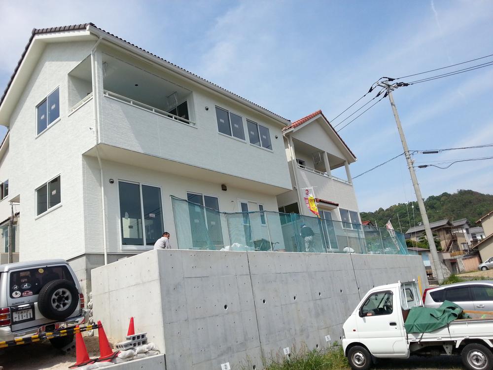 Local appearance photo. Indoor (June 2013) Shooting