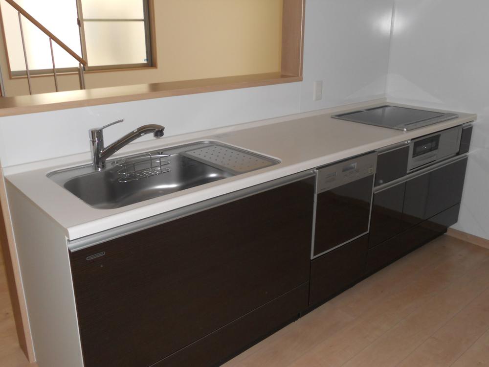 Kitchen. Indoor (March 2013) Shooting