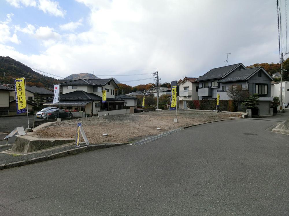 Local photos, including front road