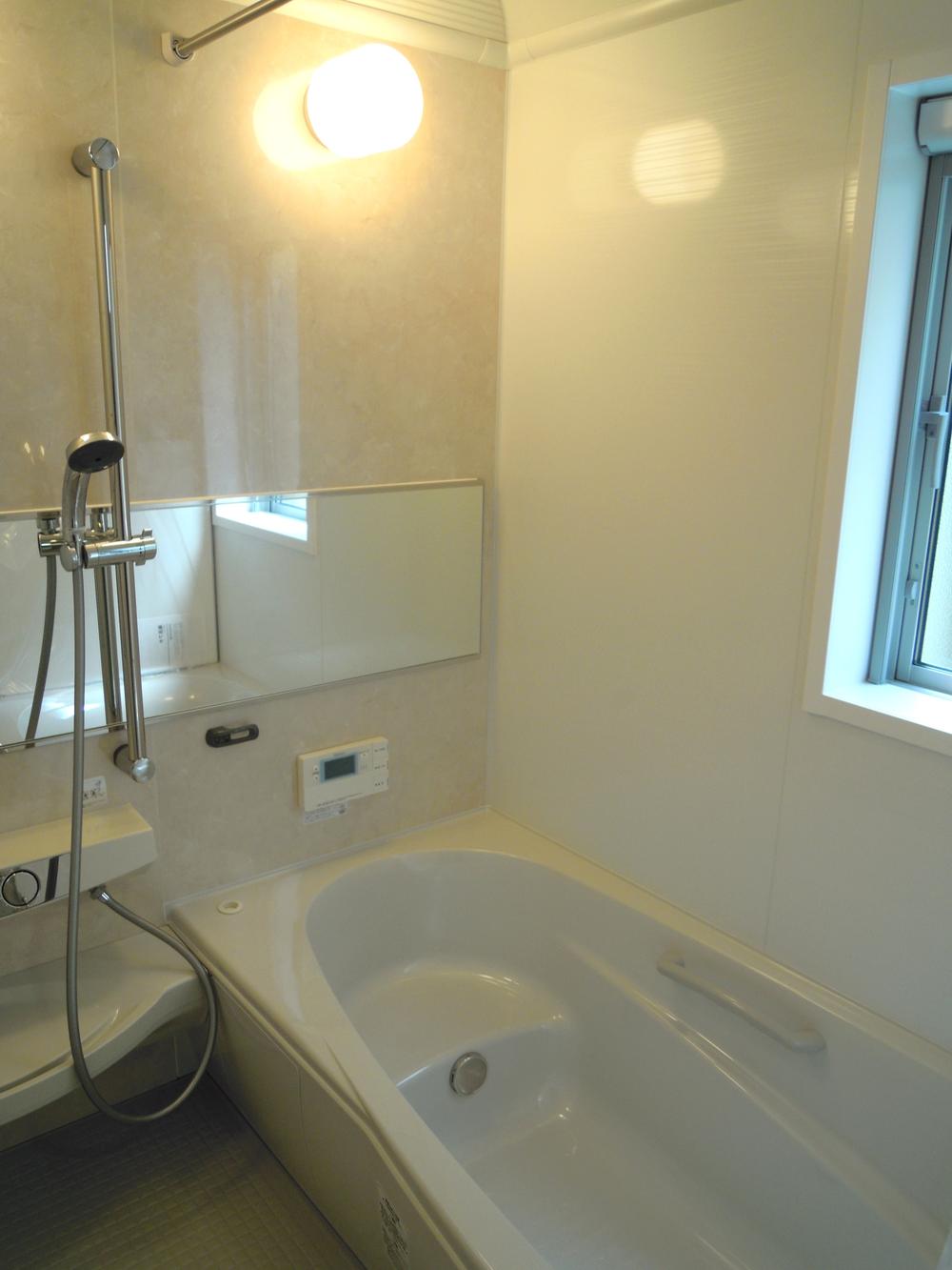 Bathroom. Indoor (June 2013) Shooting