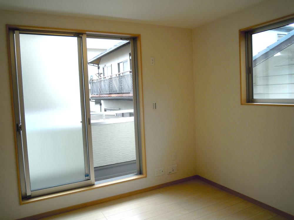 Non-living room. Indoor (June 2013) Shooting