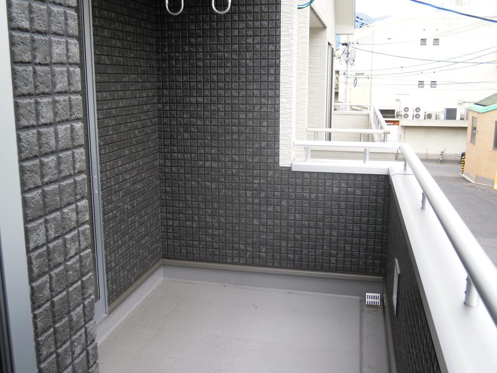 Balcony. Local (June 2013) Shooting