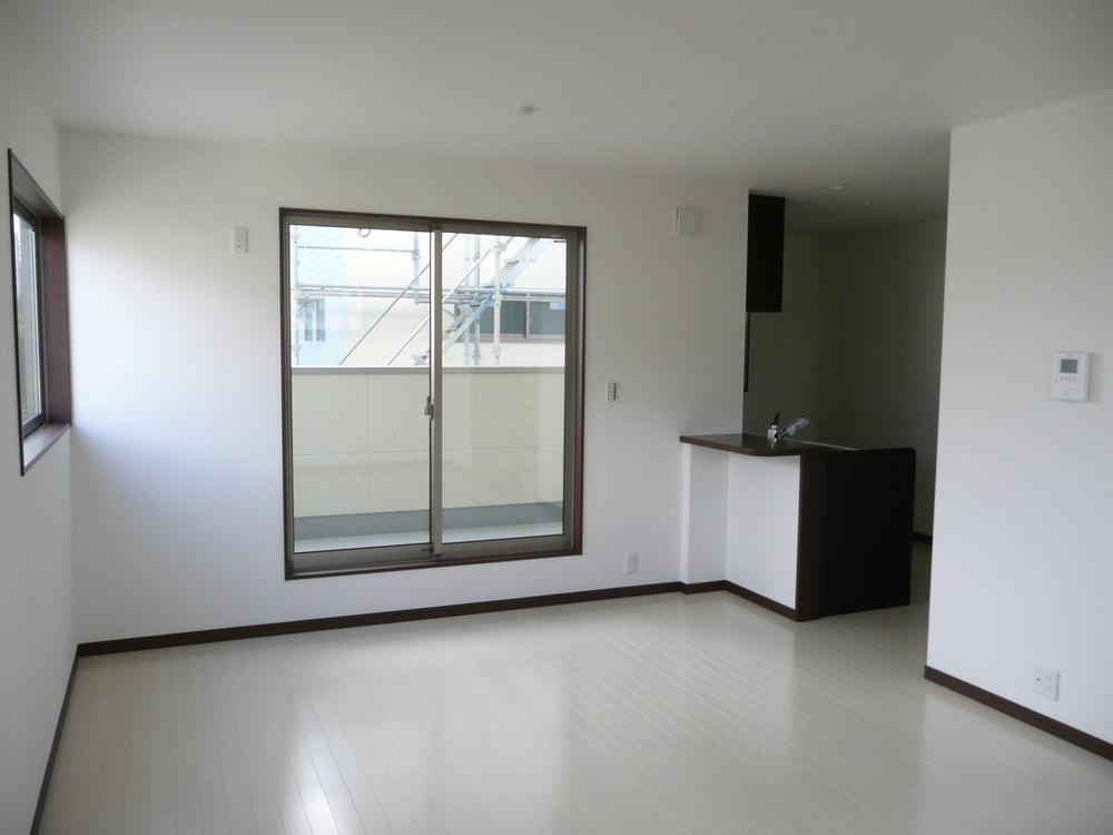 Living. Indoor (February 2012) Shooting