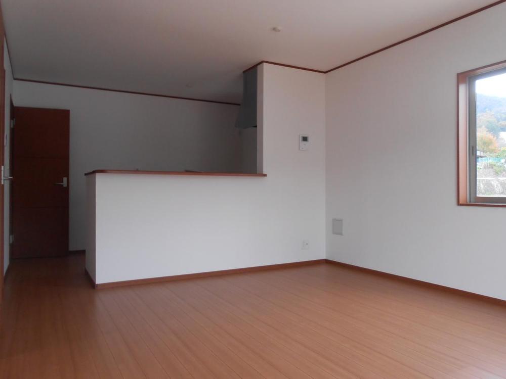 Living. (November 2013) Shooting