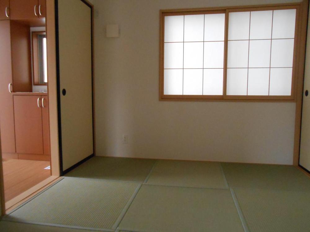 Non-living room. (November 2013) Shooting