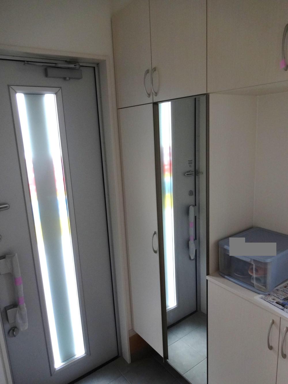 Entrance. Local (10 May 2013) Shooting