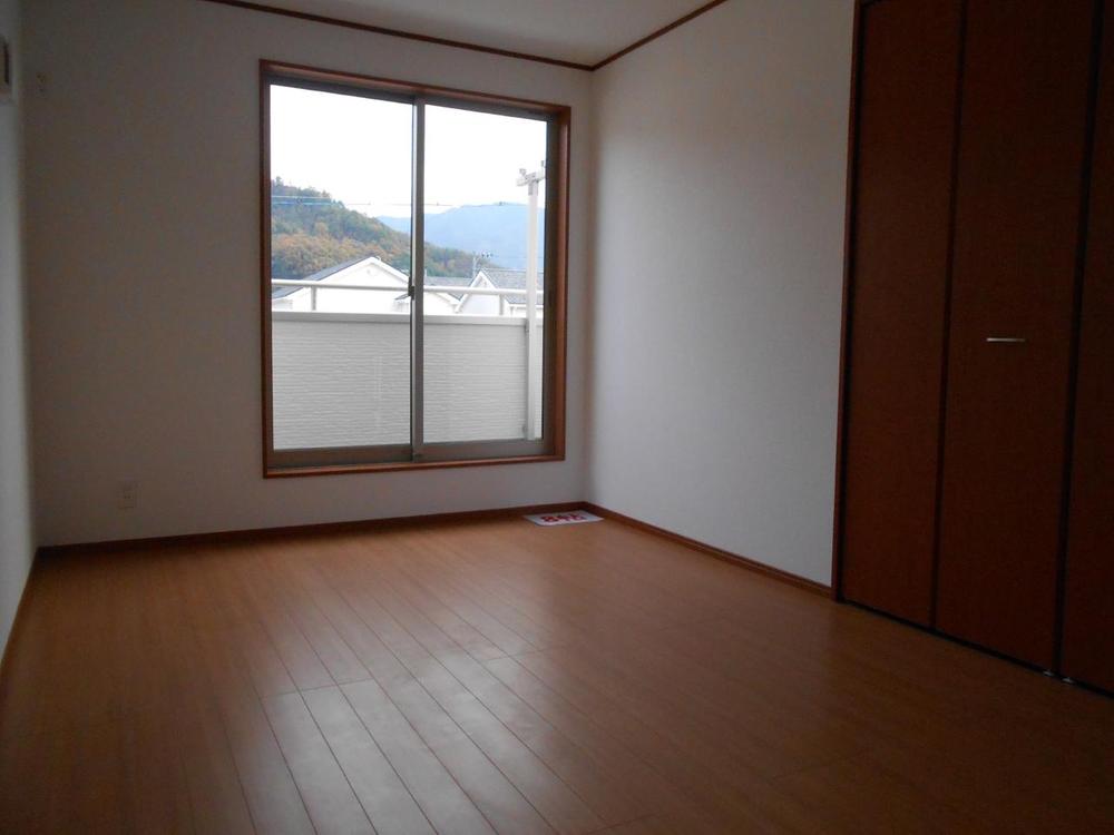 Non-living room. (November 2013) Shooting